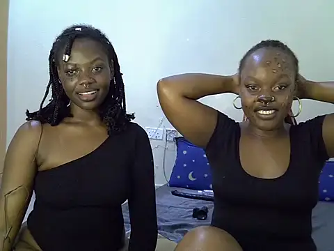 sexybaddies20 Шоу с уебкамера