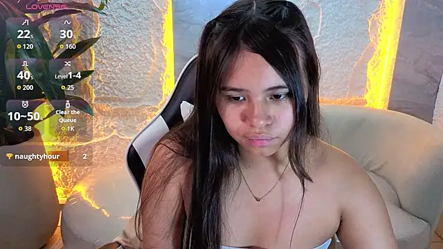 XXX chat uživo modela roxan1_tp