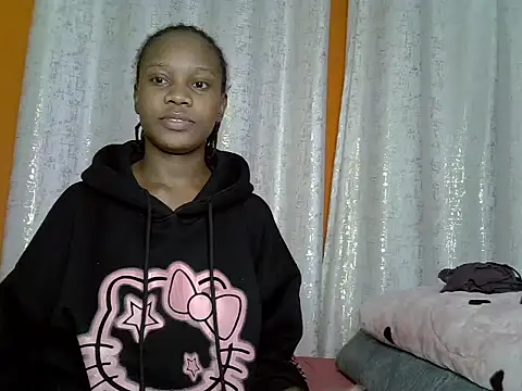 XXX chat uživo modela silkynova