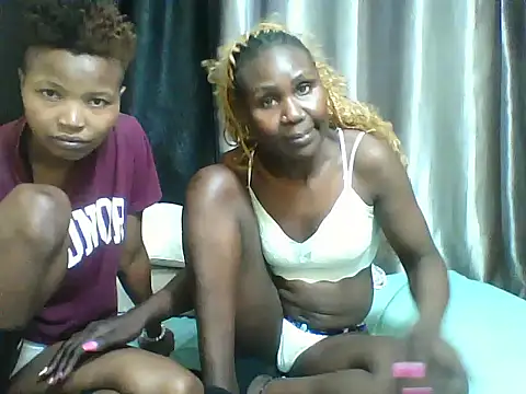 Show modela Bambybeauty2 na web-kameri