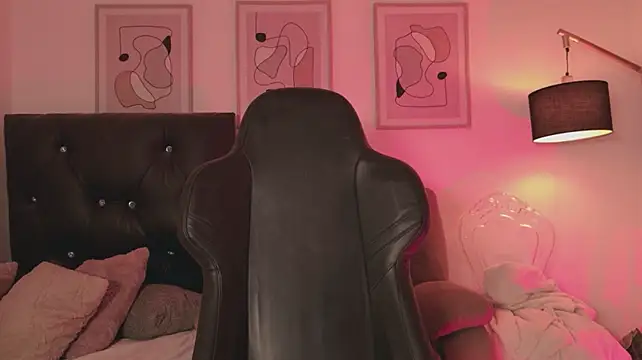 curlysofi: вебкам-шоу