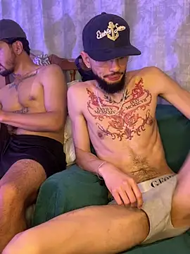 masterxbros Adlı Modelin Web Kamerası Şovu
