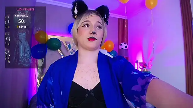 Tiffany_Valentiine Webcamshow