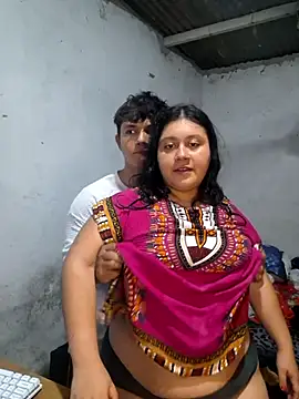 عرض كام ParejaCurvy20