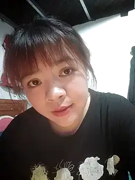Loleml01 Show Webcam
