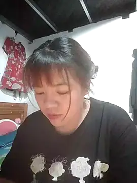 Chat soba uživo modela Loleml01