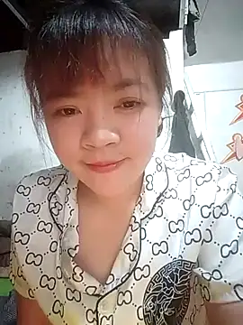 Loleml01 在線直播表演
