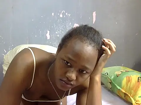 Chat XXX Live Petite_Ebony10