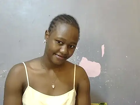 Chatroom XXX en direct de Petite_Ebony10