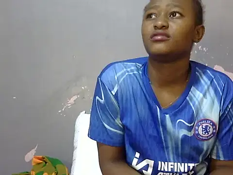 Petite_Ebony10's Live XXX Chat