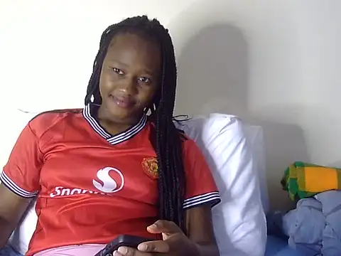 XXX chat uživo modela Petite_Ebony10