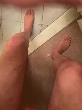 bigdick20101: διαδικτυακό σόου στην κάμερα