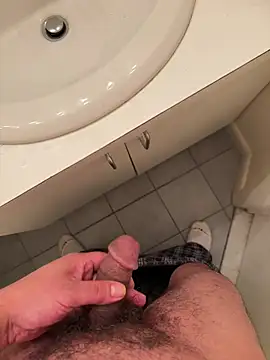 bigdick20101: διαδικτυακό σόου στην κάμερα