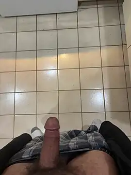 bigdick20101: διαδικτυακό σόου στην κάμερα