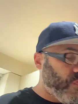 הופעת וובקאם של bigdick20101