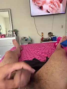 bigdick20101 Show in webcam