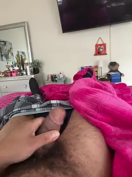 bigdick20101 webcam show
