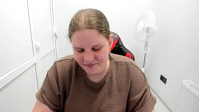 Bella_shyy_のライブXXXチャット