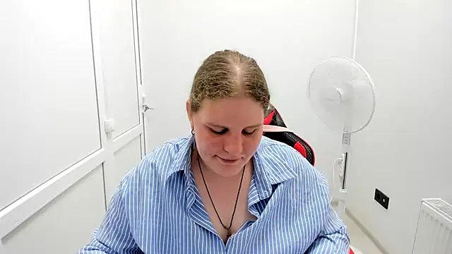 Bella_shyy_ – Kamerová šou