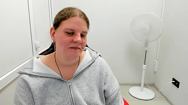 Chat +18 de Bella_shyy_ ao vivo