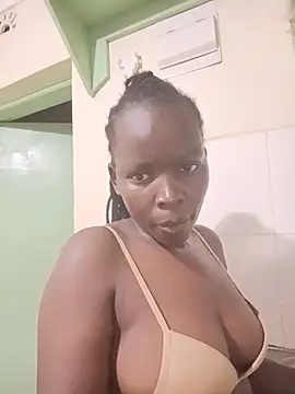 הופעת וובקאם של ebony_emmah