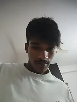 INVISIBL11 Show in webcam