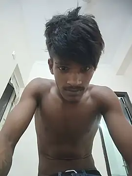 INVISIBL11 Webcam-Show