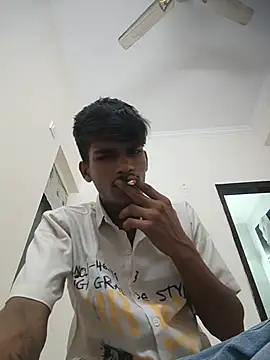 INVISIBL11's Webcam Show