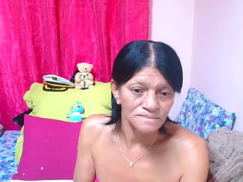 sluttyrox Webcamshow