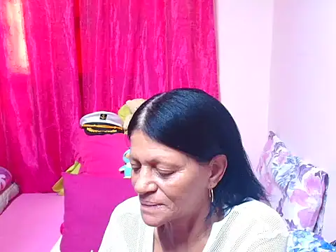 sluttyrox's Webcam Show