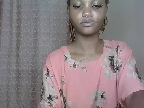 PrettyT5n Webbikameraesitys