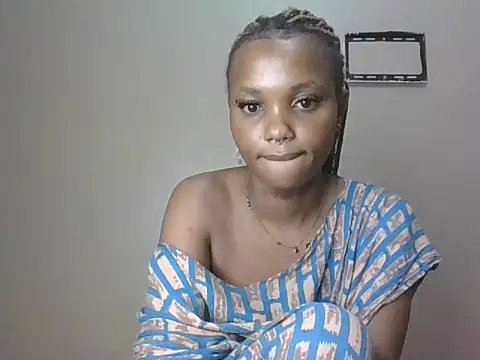 PrettyT5 Webcamshow