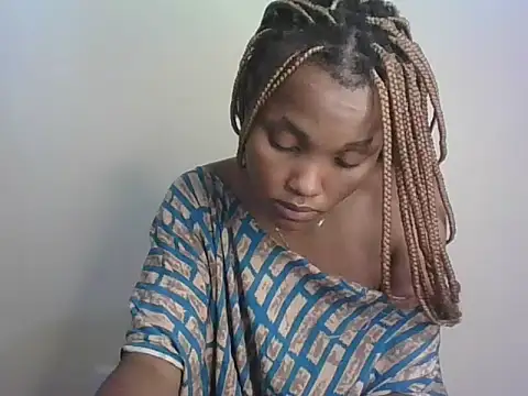 PrettyT5 – webcam-show