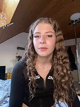Czat XXX na żywo – MilaRoseee