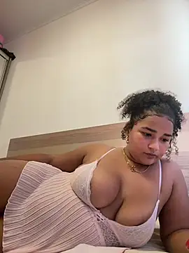 sexybxtch24n Live XXX chat