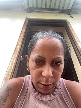 wildfarmbabe's Live XXX Chat