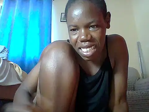 Blacksexyqueen24's Live XXX Chat
