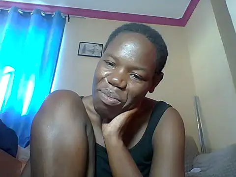 Blacksexyqueen24's Live XXX Chat