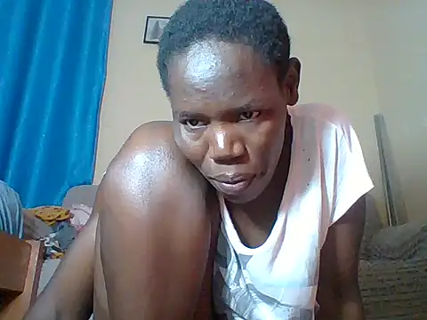 Blacksexyqueen24 – Naživo XXX chat