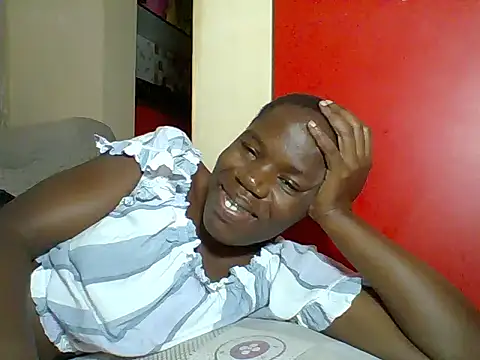 Blacksexyqueen24's Live XXX Chat