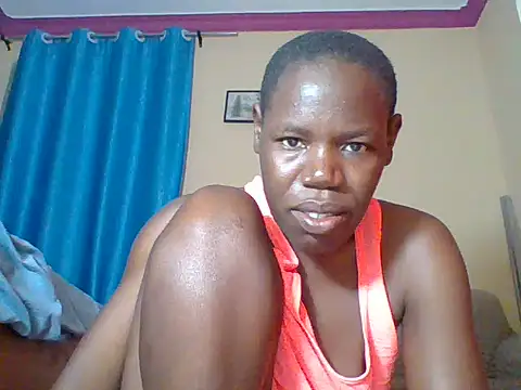Blacksexyqueen24's Live XXX Chat