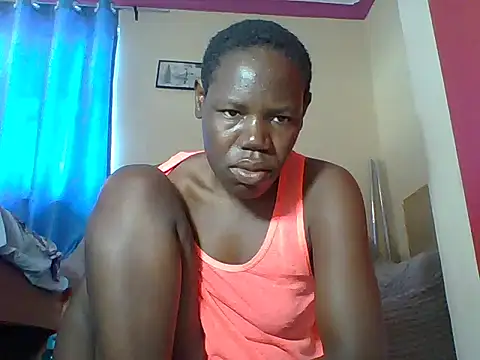 XXX chat uživo modela Blacksexyqueen24