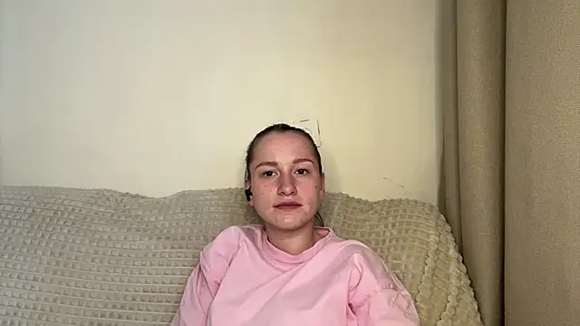 Živá chatovací místnost RhondaBessler