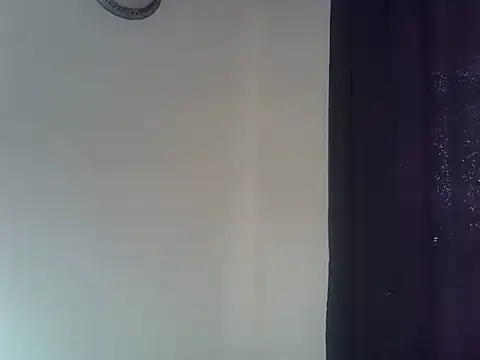 Chatroom en direct de Luna_en_Gee