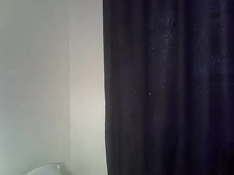 Luna_en_Gee – live chatrum