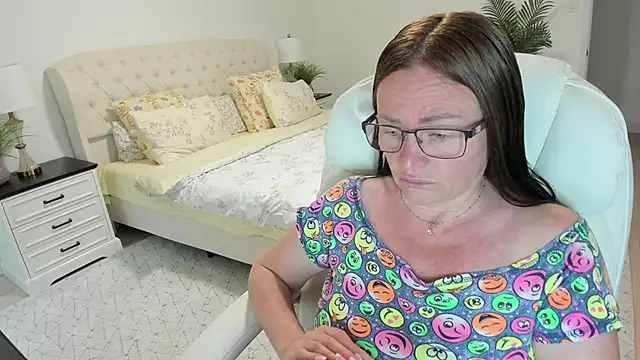 Vika73's Webcam Show