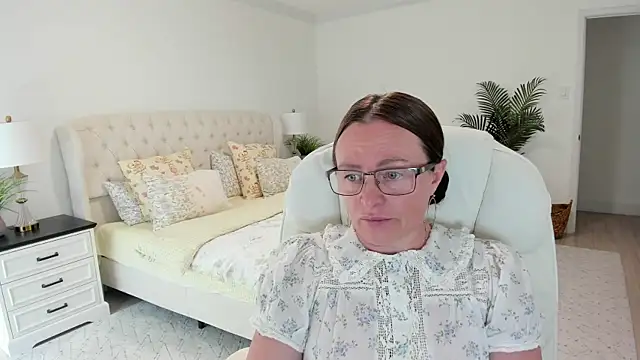 Vika73's Webcam Show