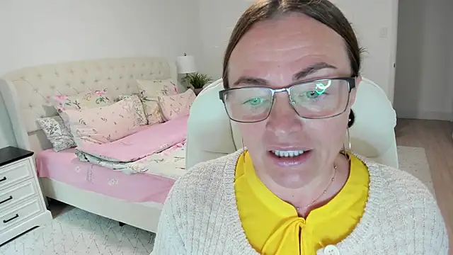 Vika73's Webcam Show
