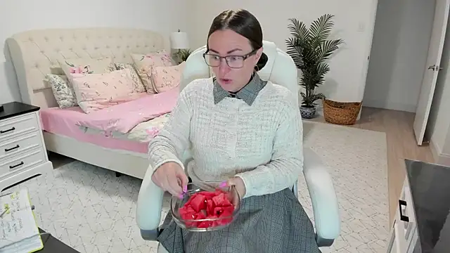 Vika73's Webcam Show