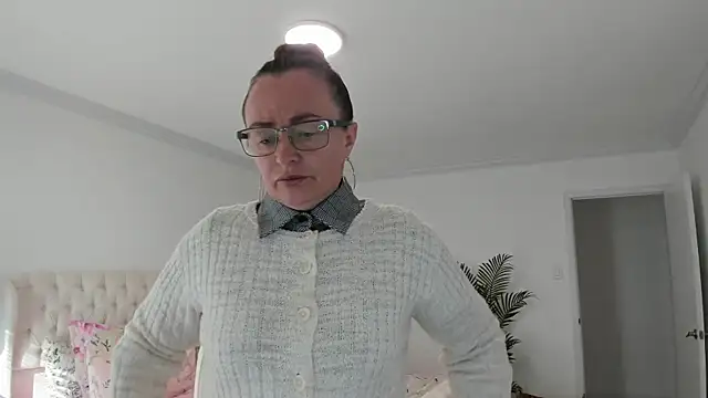 Vika73 Adlı Modelin Web Kamerası Şovu